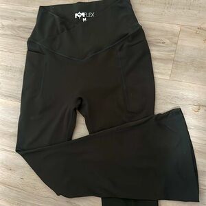 Viral Popflex flare leggings for sale!